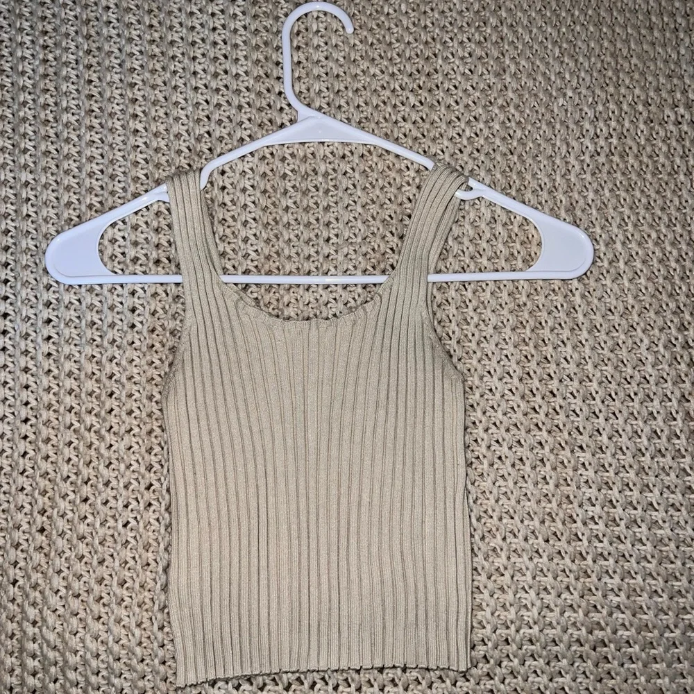 Amazon Ribbed Tan Tank Top - Picture 1 of 2